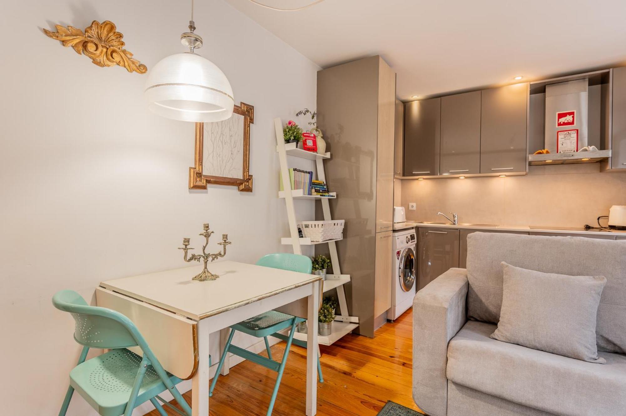 BmyGuest - 28 Tram Central Apartment Lisboa Extérieur photo